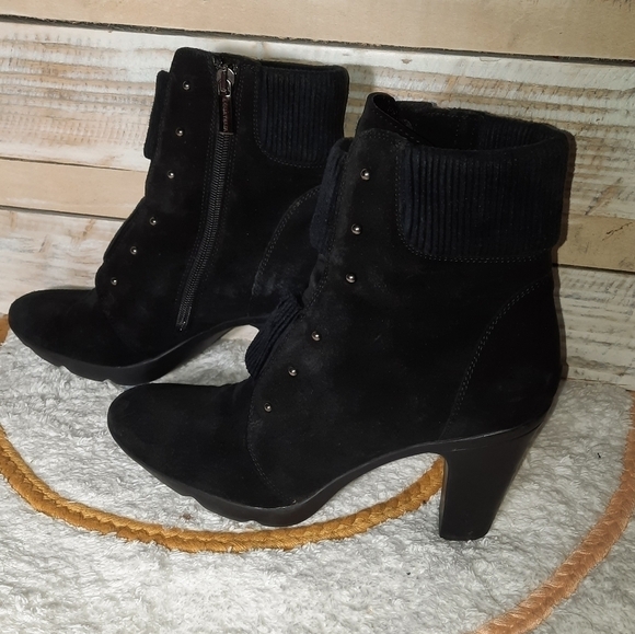 🌟 Aquatalia studded suede heeled boots size 7.5 - Picture 1 of 7